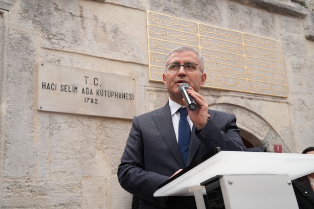 Foto - İstanbul’un en özel tarihi kütüphanelerinden biri daha restore edilip hizmete açıldı!