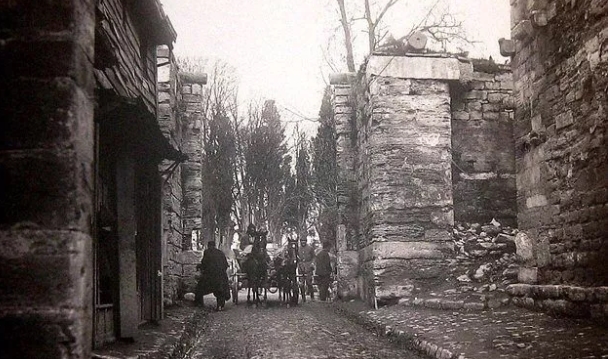 Foto - İstanbul'un eski hali göz doldurdu! İşte hiç görülmemiş fotoğraflar...