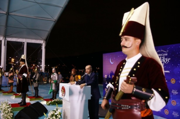 Foto - İstanbul'un fethi görkemli bir törenle kutlandı!