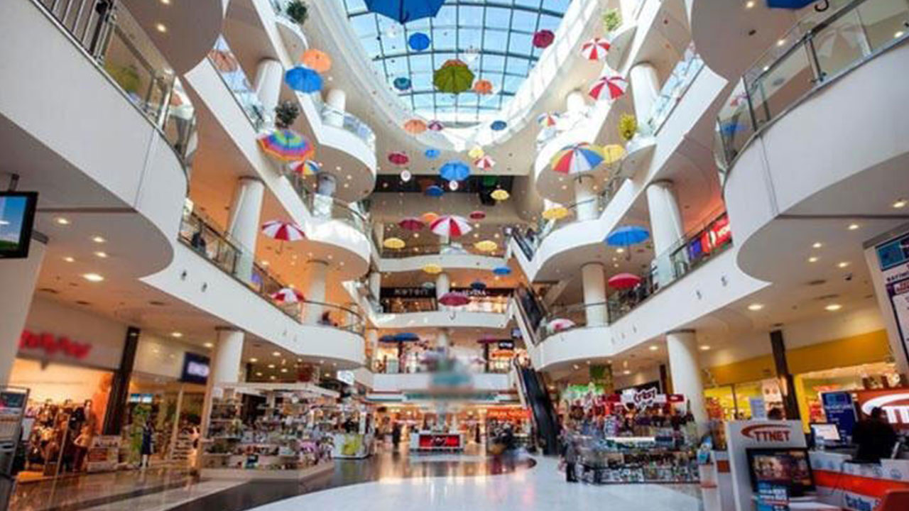 Foto - İstanbul'un meşhur AVM'si satılıyor! Ünlü holding alacak