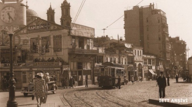 Foto - İstanbul'un nostaljik ulaşım araçları
