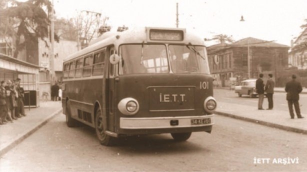 Foto - İstanbul'un nostaljik ulaşım araçları