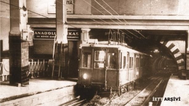 Foto - İstanbul'un nostaljik ulaşım araçları