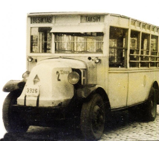 Foto - İstanbul'un nostaljik ulaşım araçları