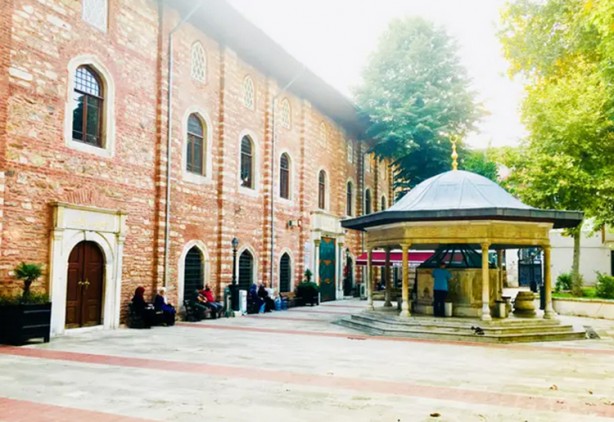 Foto - İstanbul’un önemli camilerinden bazılarını sizler için derledik: Peki sizin tercihiniz neresi? ‘Bayram Namazı’nı hangi camide kılmalı?