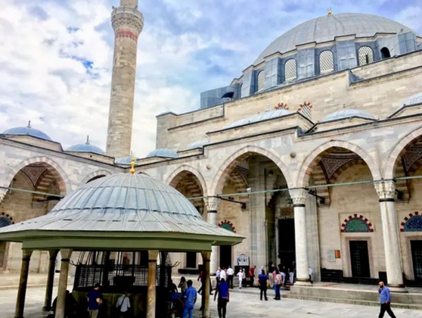 Foto - İstanbul’un önemli camilerinden bazılarını sizler için derledik: Peki sizin tercihiniz neresi? ‘Bayram Namazı’nı hangi camide kılmalı?