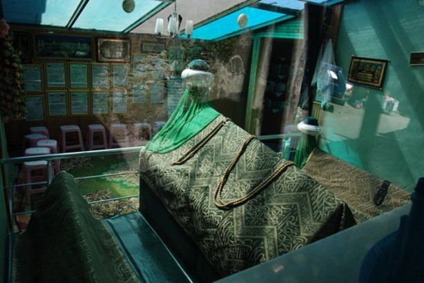 Foto - İstanbul'un yatır ve türbeleri