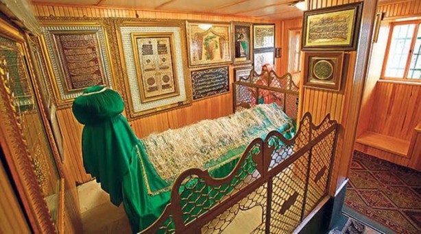 Foto - İstanbul'un yatır ve türbeleri