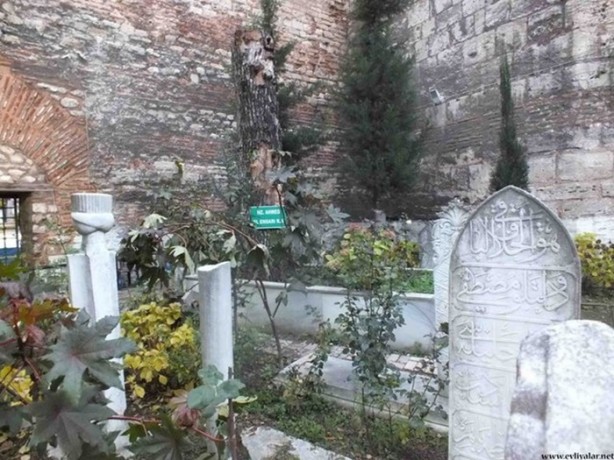 Foto - İstanbul'un yatır ve türbeleri