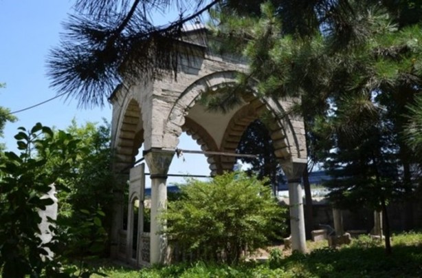 Foto - İstanbul'un yatır ve türbeleri