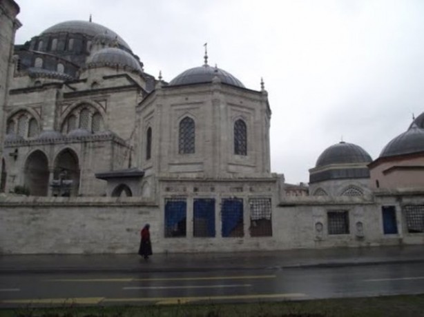 Foto - İstanbul'un yatır ve türbeleri