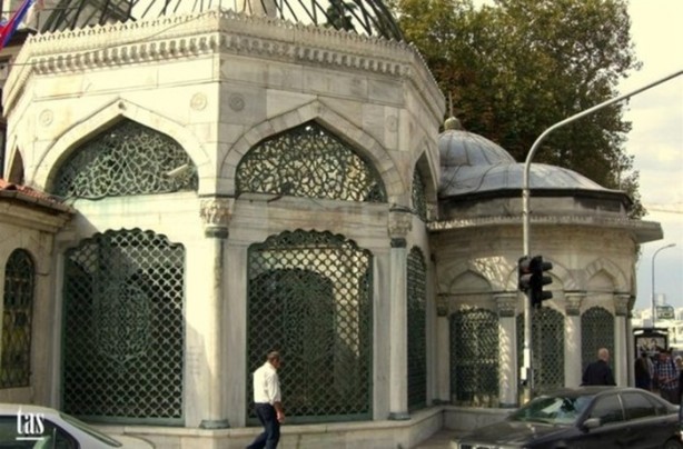 Foto - İstanbul'un yatır ve türbeleri