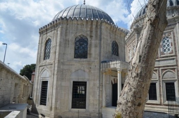 Foto - İstanbul'un yatır ve türbeleri