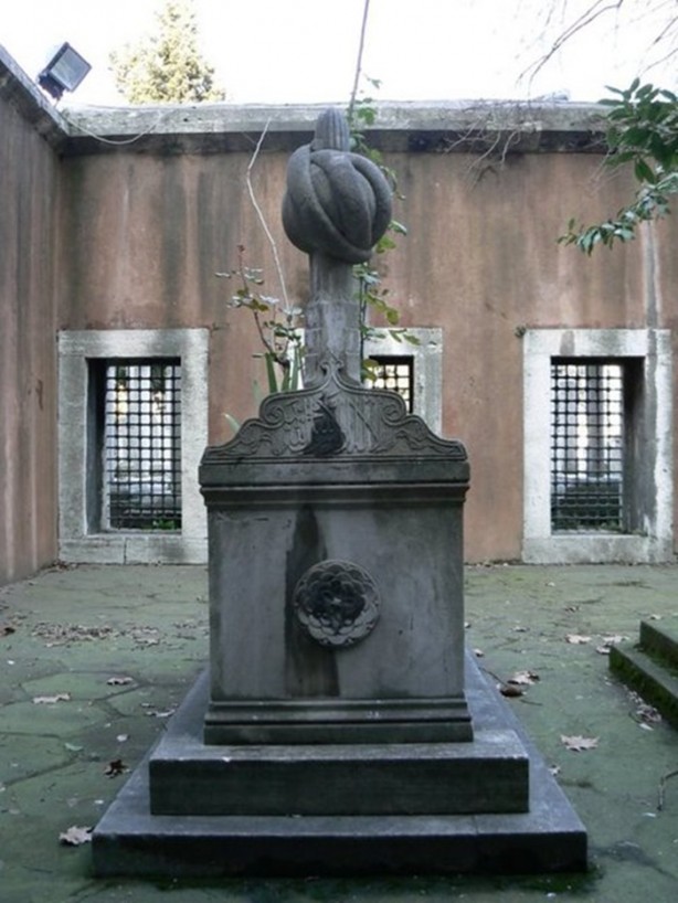 Foto - İstanbul'un yatır ve türbeleri