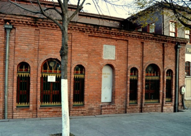 Foto - İstanbul'un yatır ve türbeleri