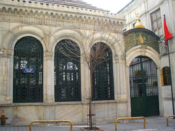 Foto - İstanbul'un yatır ve türbeleri