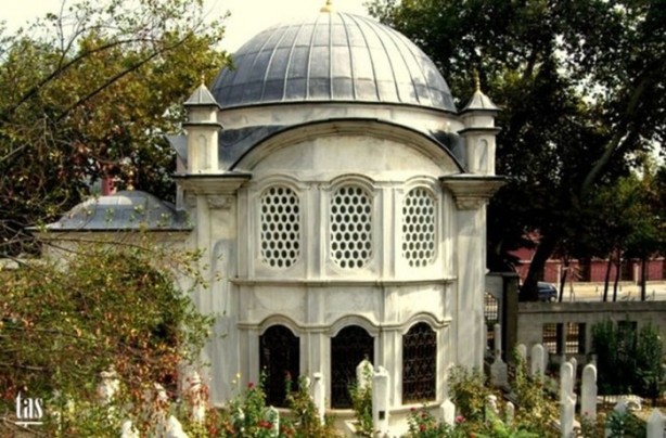 Foto - İstanbul'un yatır ve türbeleri