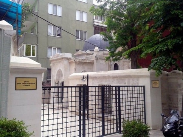 Foto - İstanbul'un yatır ve türbeleri