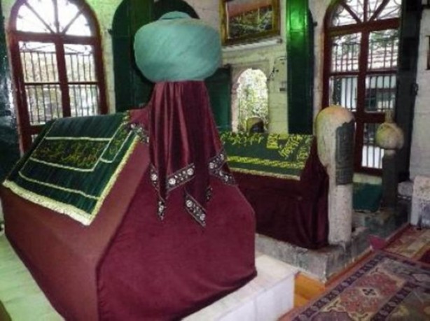 Foto - İstanbul'un yatır ve türbeleri