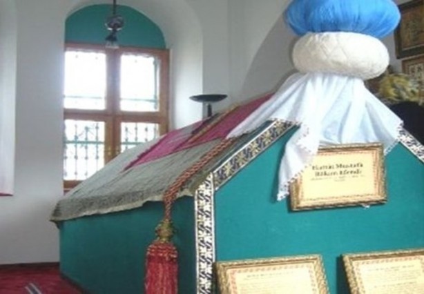 Foto - İstanbul'un yatır ve türbeleri