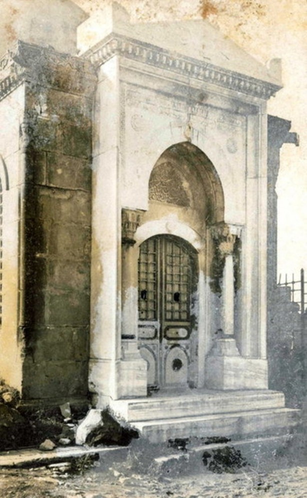 Foto - İstanbul'un yatır ve türbeleri