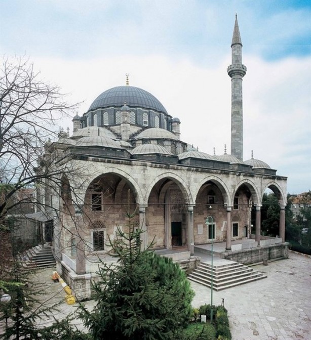 Foto - İstanbul'un yatır ve türbeleri