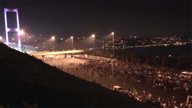 Foto - İşte 15 Temmuz gecesi Boğaziçi köprüsü
