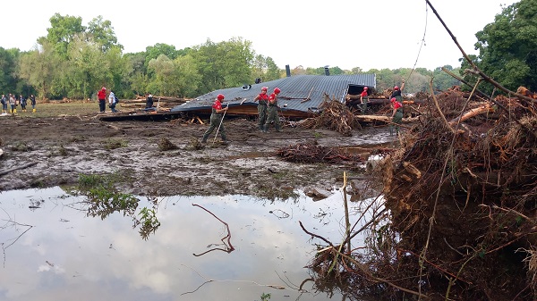 Foto - İşte 6 kişiye mezar olan bungalovlar