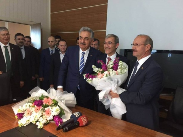 İşte Ak Parti MYK'sının renkli ismi