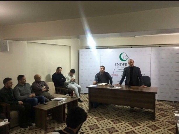 Foto - İşte Ak Parti MYK'sının renkli ismi