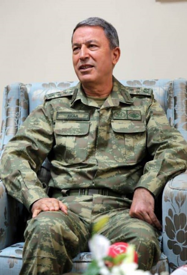 Foto - İşte Akar'ı, Gülen'le görüştürmek isteyen darbeci general 