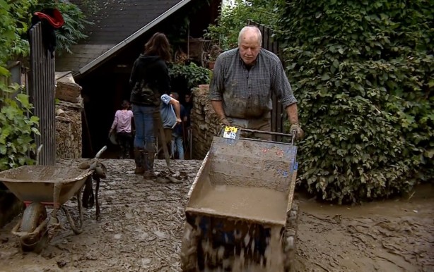 Foto - İşte Almanya'nın son hali... Felakete böyle uyandılar