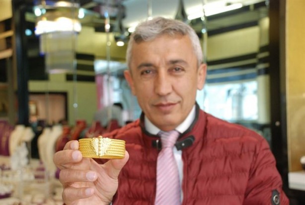 Foto - İşte araba fiyatına satılan bilezik