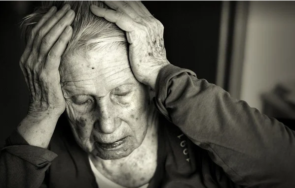 Foto - İşte araştırmanın korkutan sonuçları! Eğer sürekli duraklayıp kalemi sarsıntılı kullanıyorsanız...