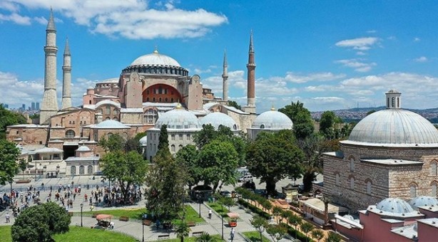 İşte Ayasofya Camii'nde Cuma namazına katılacak liderler