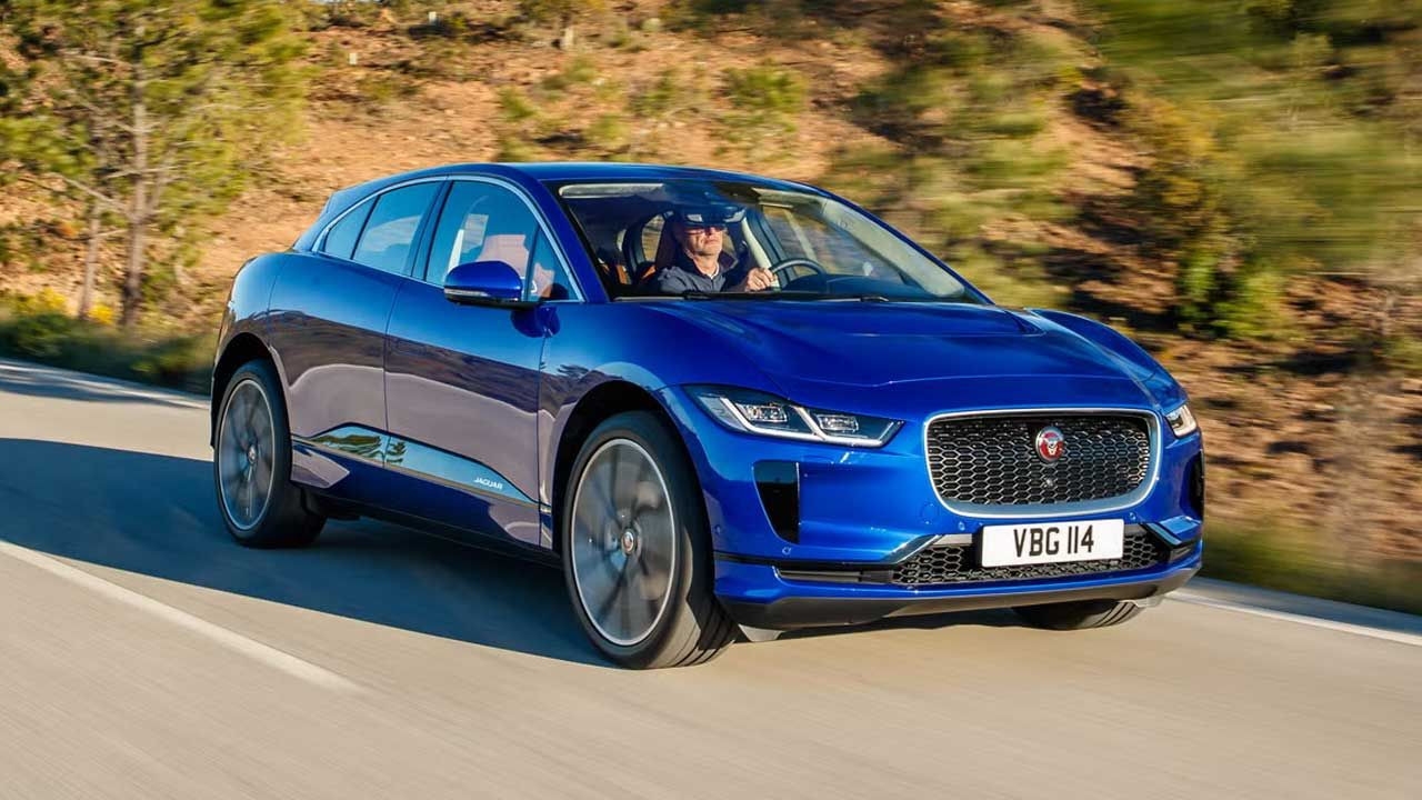 Foto - İşte bayiden çıkar çıkmaz fiyatları çakılan otomobiller! Kontağı çevirir çevirmez yarısı uçup gidiyor