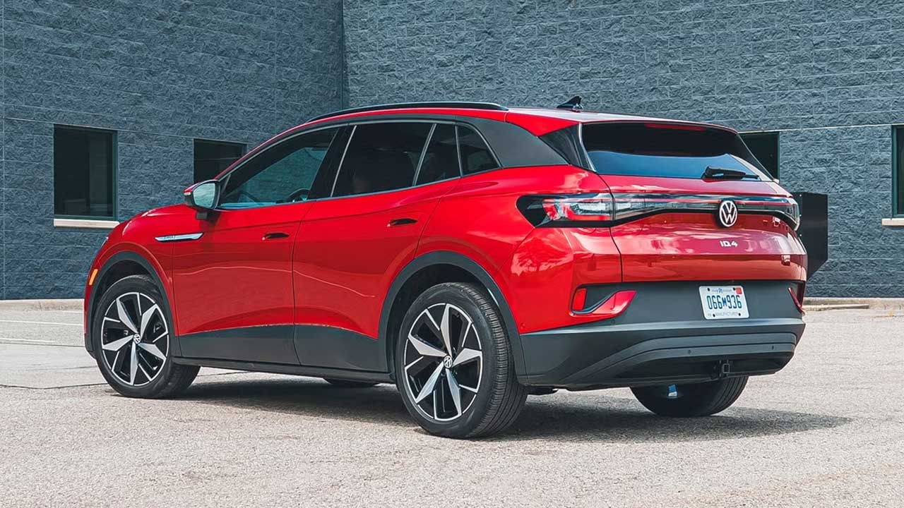 Foto - İşte bayiden çıkar çıkmaz fiyatları çakılan otomobiller! Kontağı çevirir çevirmez yarısı uçup gidiyor