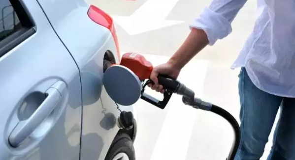 Foto - İşte benzin fiyatlarının en pahalı olduğu ülkeler! Türkiye kaçıncı sırada?