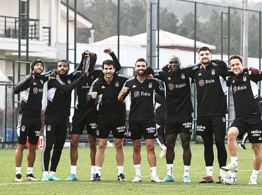 İşte Beşiktaş'ın ilk transferi... Acilen ortaya çıktı!
