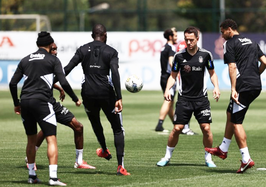 İşte Beşiktaş'ın yeni transferi! Bedelsiz gelecek... Şenol Güneş ısrarla istiyor!