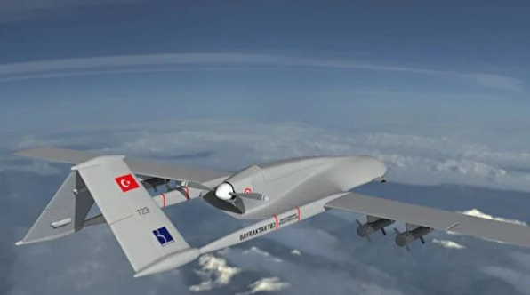 Foto - İşte bu beklenmiyordu! Bayraktar TB2 SİHA oyunun içine geldi