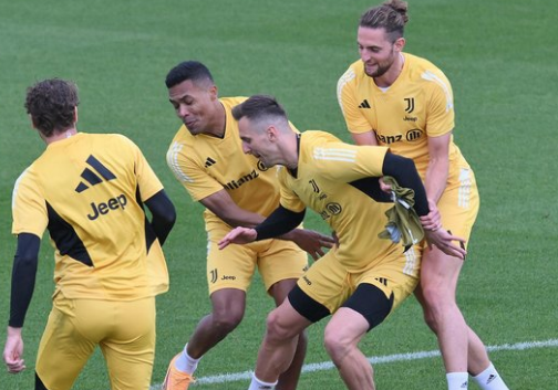 Foto - İşte bu beklenmiyordu! Bomba isim gün yüzüne çıktı artık! Böyle yıldız görülmedi…