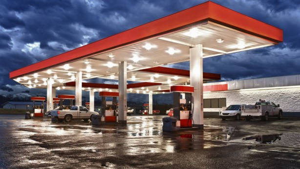 İşte bu beklenmiyordu! Çok sayıda benzin istasyonu olan Türk petrol devi iflas etti