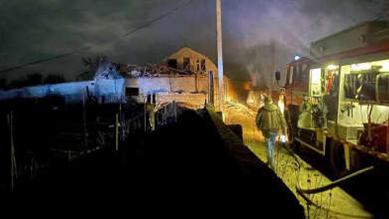 Foto - İşte bu beklenmiyordu! İHA üretim tesisini vuruldu