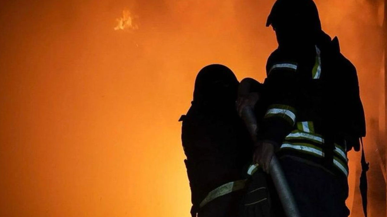 Foto - İşte bu beklenmiyordu! İHA üretim tesisini vuruldu