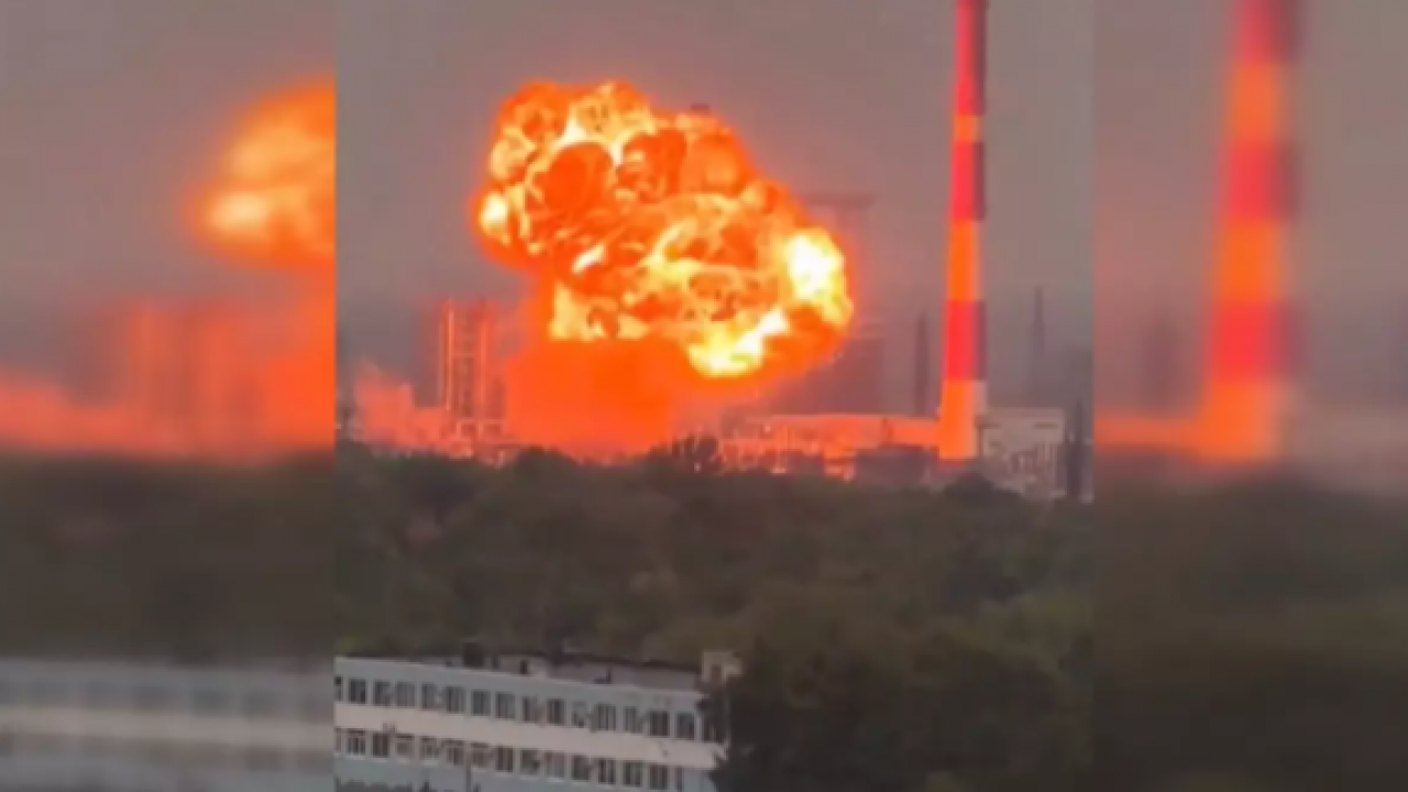 İşte bu beklenmiyordu: S-400'ler atlatıldı, petrol tesisi vuruldu