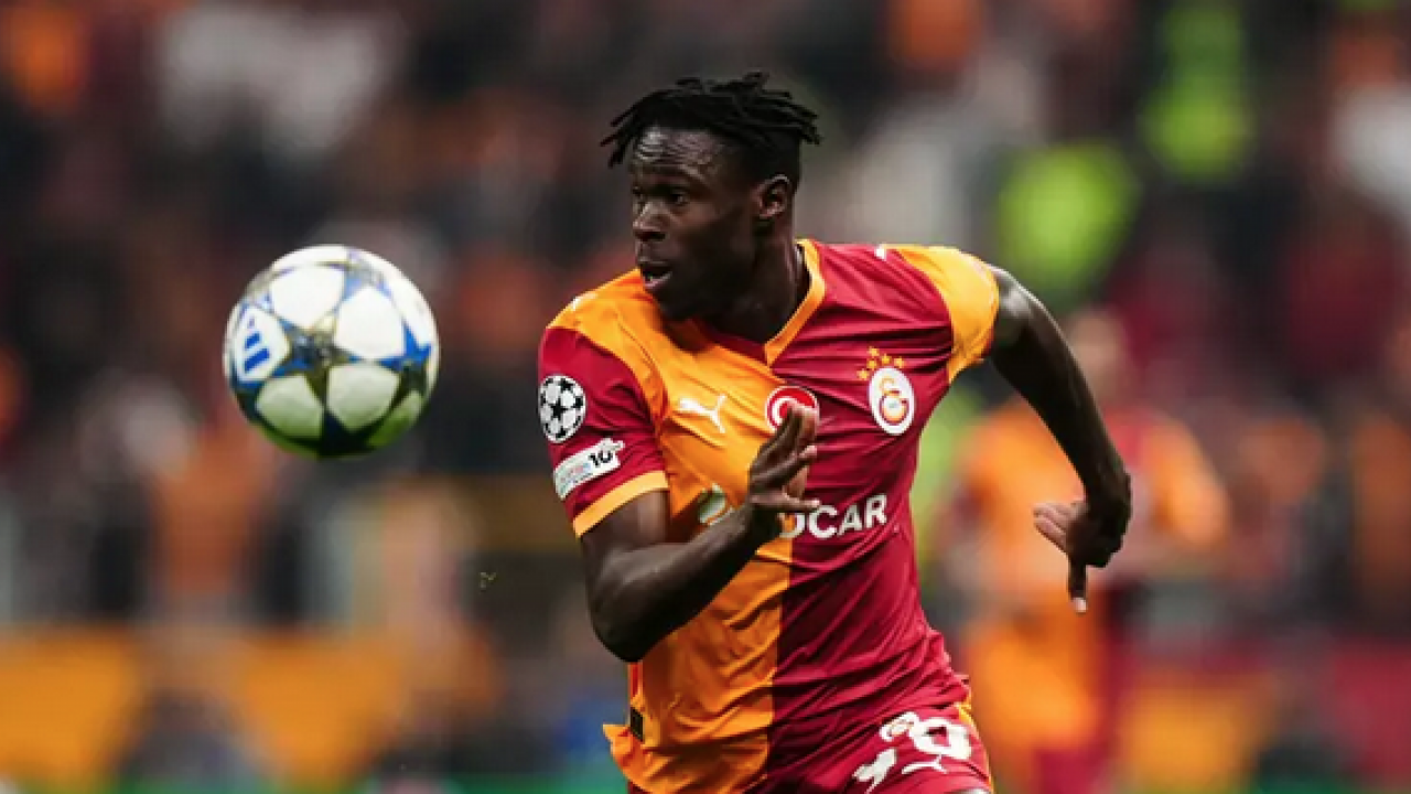 İşte bu hiç beklenmiyordu... Ve haber doğrulandı! Singo dev transferle Galatasaray'a veda mı ediyor?