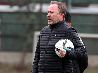 Foto - İşte bu kafayla büyük hoca olamıyorsun Sergen Yalçın! Futbolseverler küplere bindi! Olay paylaşım… Duyanlar kulaklarına inanamadı…