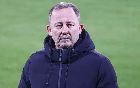 Foto - İşte bu kafayla büyük hoca olamıyorsun Sergen Yalçın! Futbolseverler küplere bindi! Olay paylaşım… Duyanlar kulaklarına inanamadı…