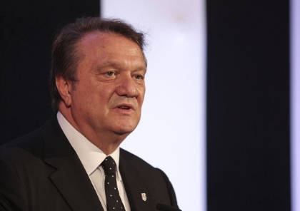 Foto - İşte bu son gelişme beklenmiyordu! Hasan Arat kararını verecek! Ya tamam ya devam...